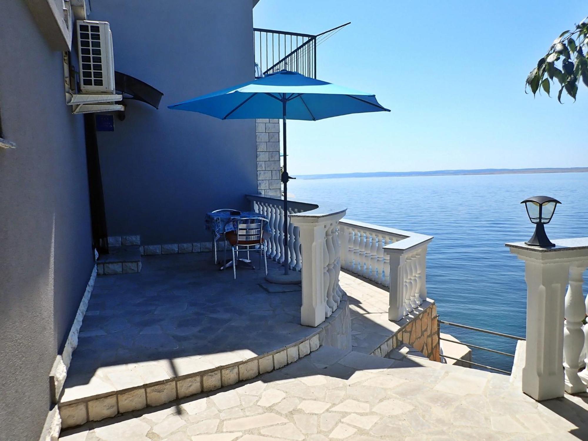 Apartments Lilly By The Sea Baric Draga Room photo